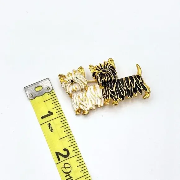 Vintage Gold Tone Yorkshire Terrier Scottie Black White Two Dogs Pin Brooch - Picture 4 of 4